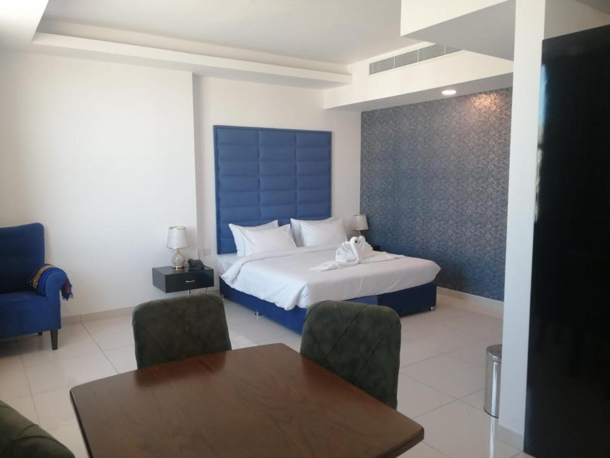 Parkside Plaza Muscat Hotel Exterior foto
