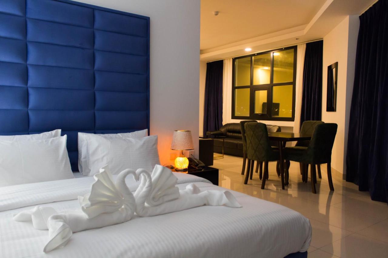Parkside Plaza Muscat Hotel Exterior foto